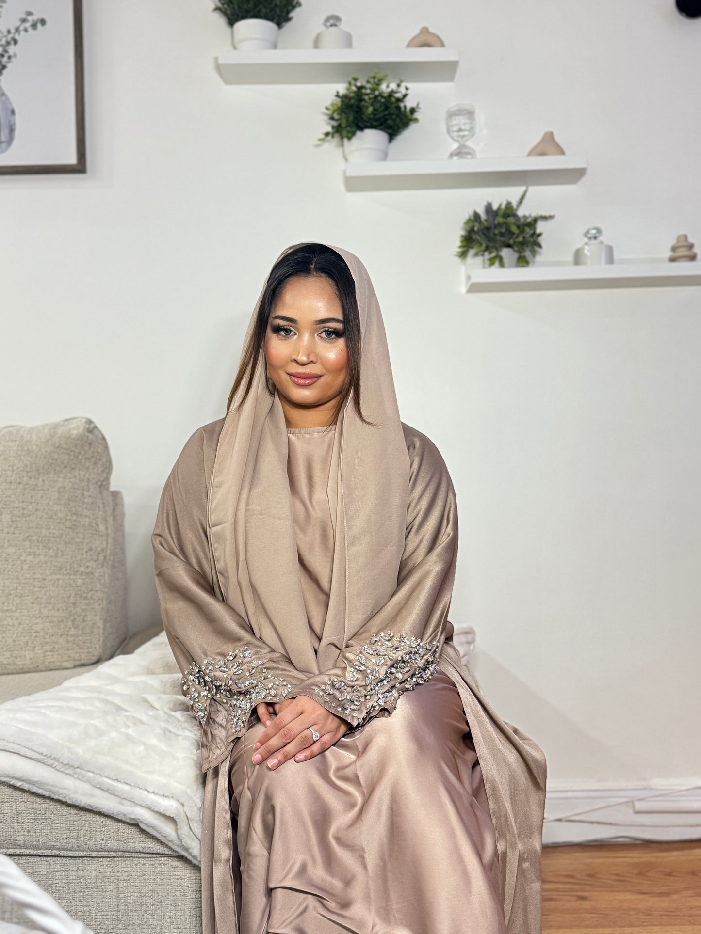 Azara In beige
