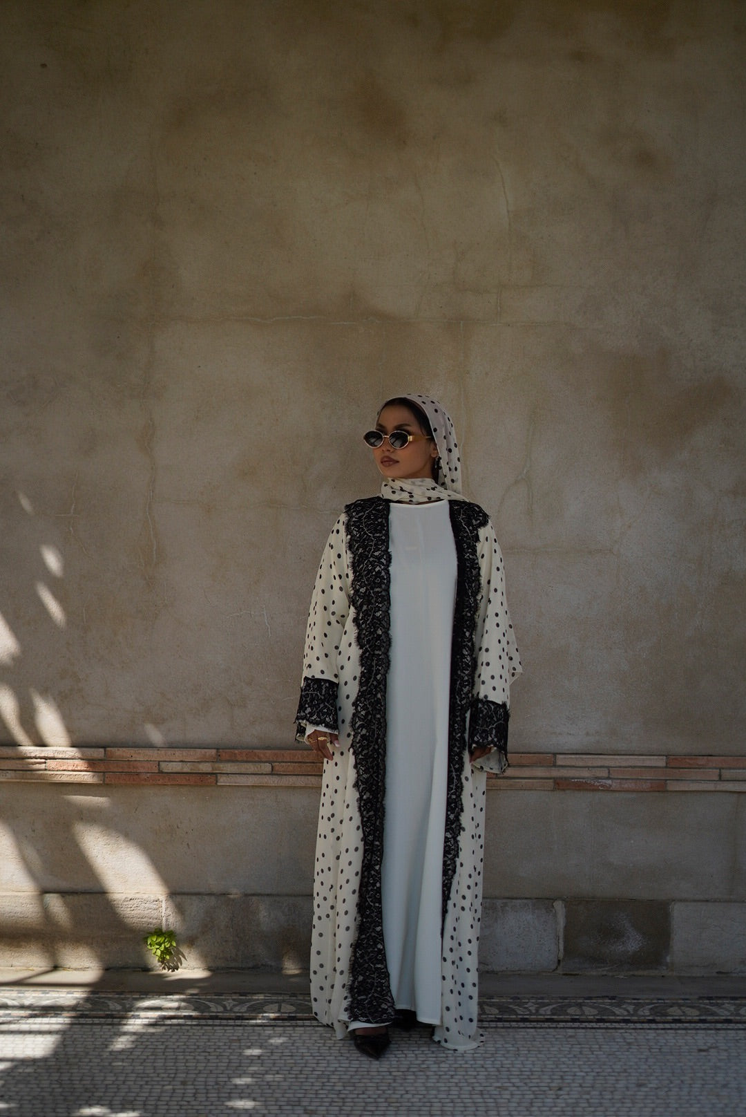 Lace polka dot abaya