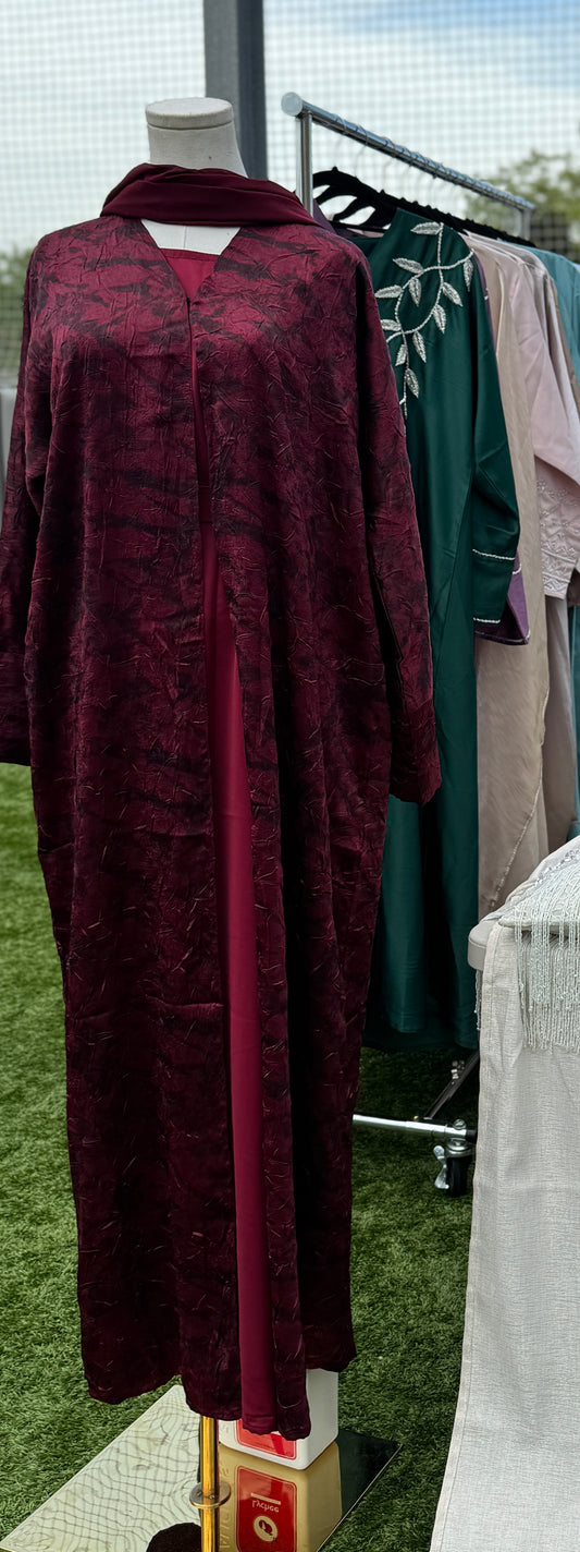 Maroon abaya