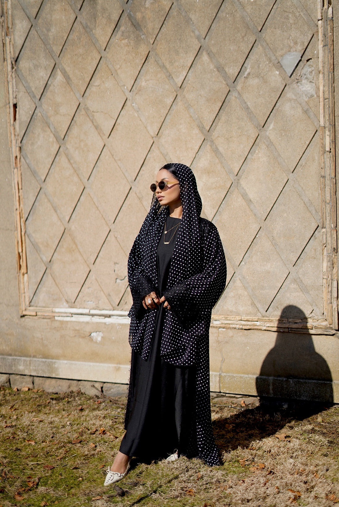 Dot & lace Abaya