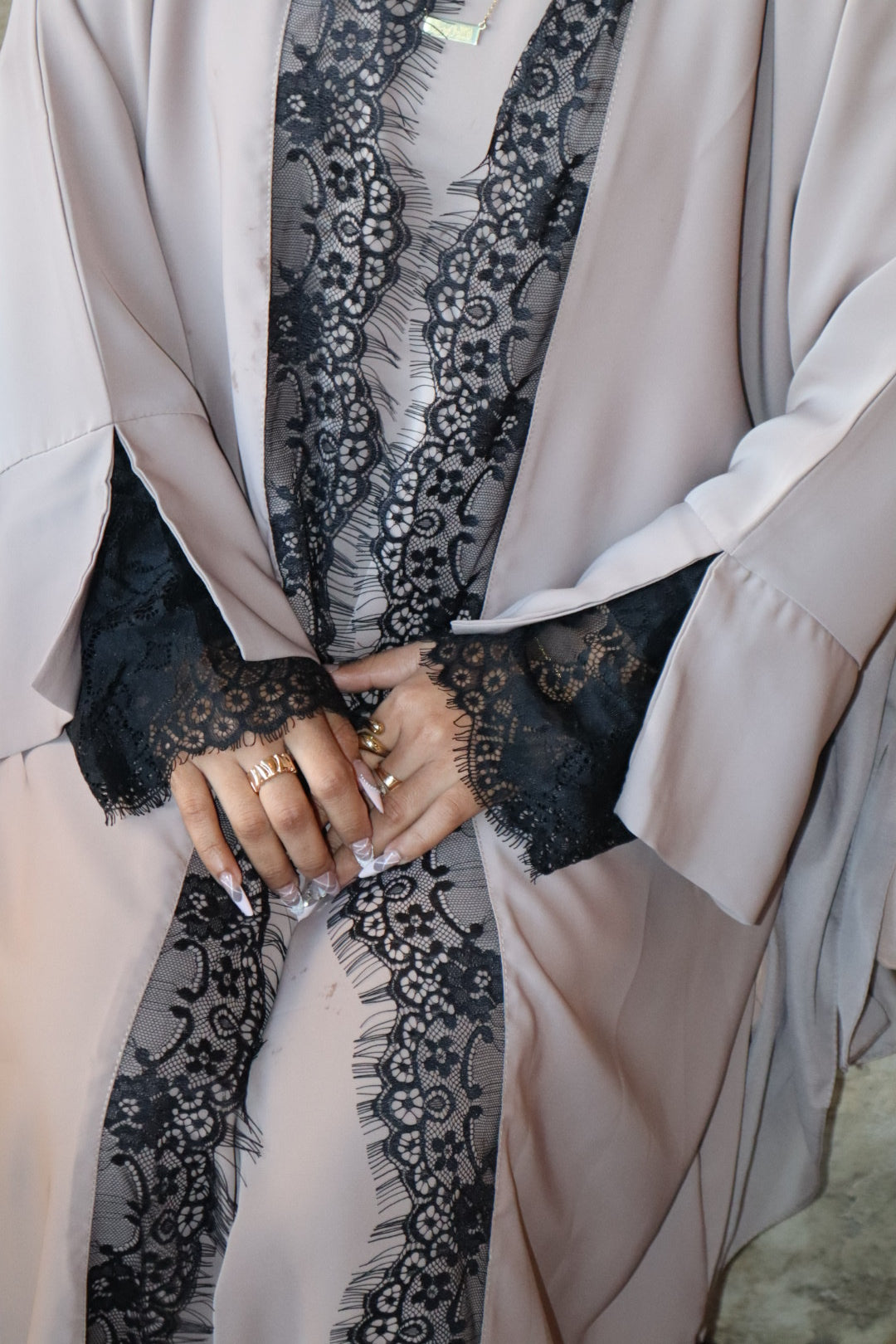 Safa lace abaya
