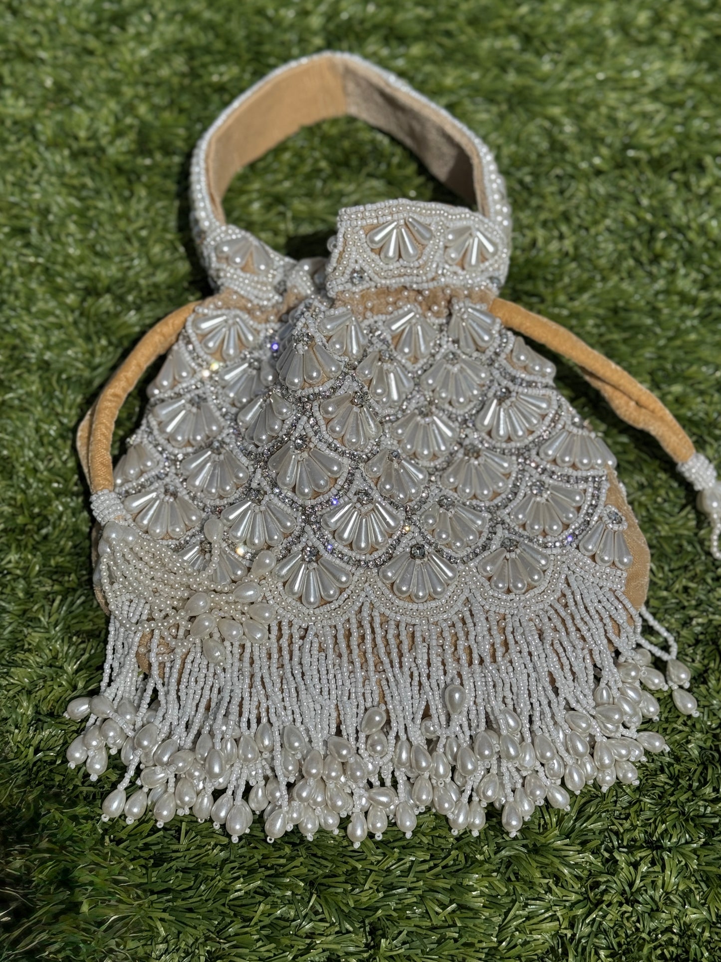 Pearl Potli